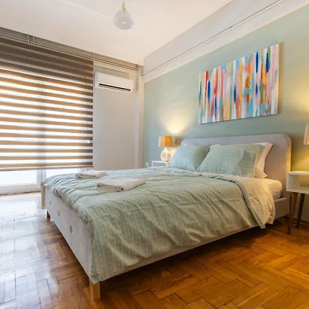 Stylish 3bd With Balcony شقة