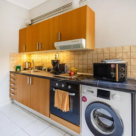Stylish 3bd With Balcony شقة *