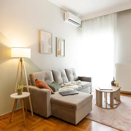 Stylish 3bd With Balcony *