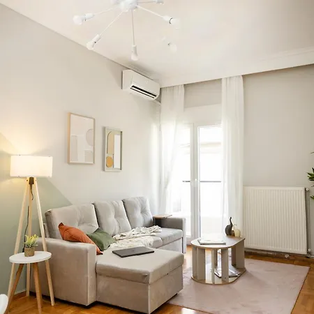 Stylish 3bd With Balcony